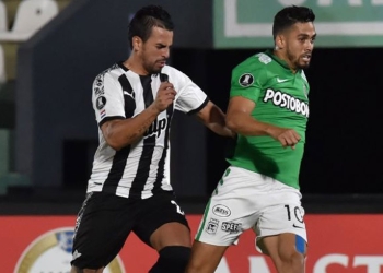¿Cuál es el historial de Atlético Nacional enfrentando a Libertad?