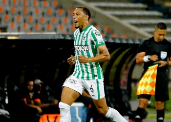 ¡Pasó por Nacional! Michael Chacón, figura en un exótico club