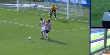 ¡Apareció el VAR en el Metropolitano! ¿Era expulsión para Marlon Piedrahita?