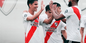 ¡Tripleta de Flabián Londoño, el primo de Gerardo Bedoya, con River Plate!