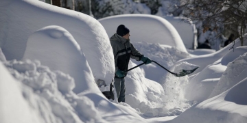 ¿Por qué la nieve es color blanca?