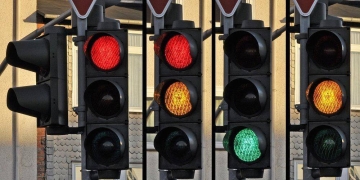 ¿De dónde vino la idea de los colores en los semáforos?