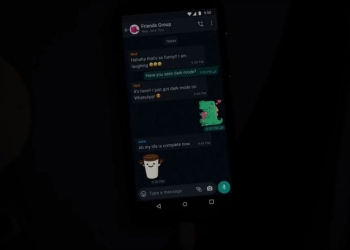 ¿Cómo activar el modo oscuro en WhatsApp?