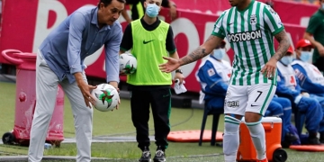 ¿Ya piensa Alexandre Guimarães en salidas y refuerzos para el segundo semestre?