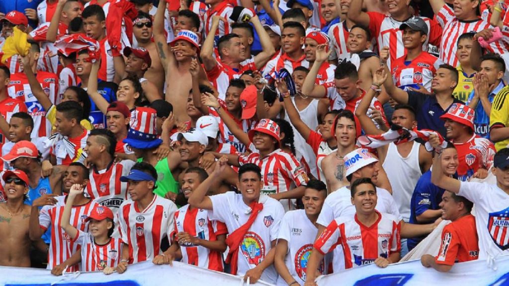 La amenaza de la barra del Junior para que no se juegue el partido ante Fluminense