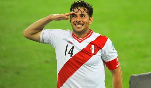 Claudio Pizarro: "Colombia tiene muchas opciones en ataque y no será fácil para Perú"
