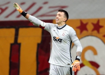 Ranking-6 con los arqueros uruguayos más costosos del fútbol