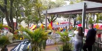 Manifestantes en Pereira protestan para que no se juegue Atlético Nacional vs. Nacional