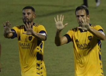 La crítica de Carlos Izquierdoz a Edwin Cardona por su penal