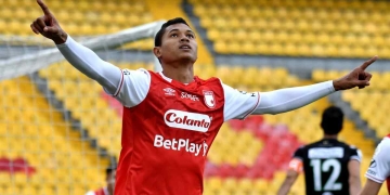 Las promesas que hacen los hinchas de Santa Fe si Jorge Ramos le hace gol a River Plate