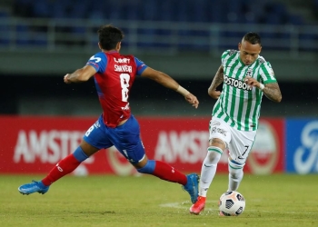¿Cuál es el historial de Atlético Nacional enfrentándose a la Universidad Católica?