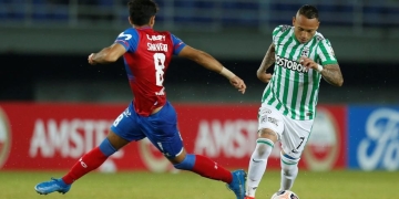 ¿Cuál es el historial de Atlético Nacional enfrentándose a la Universidad Católica?
