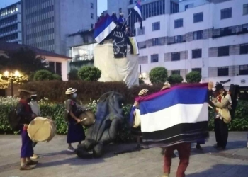 ¿Por qué y quiénes tumbaron la estatua de Gonzalo Jiménez de Quesada?