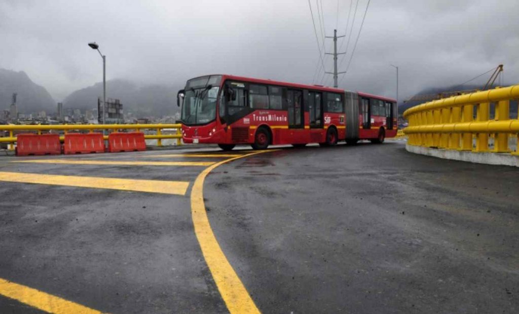 Reporte Transmilenio: Estaciones y noticias 10 de mayo