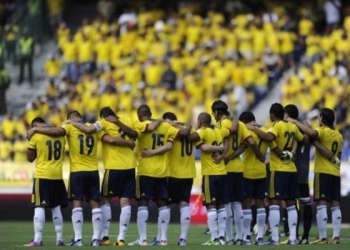 Los personajes del fútbol que se han unido con mensajes a la situación del país