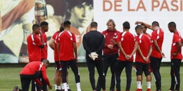 Colombia no tendrá a Quintero. Perú reportó dos bajas también