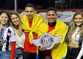 Un nuevo título para Álex Mejía y Daniel Bocanegra