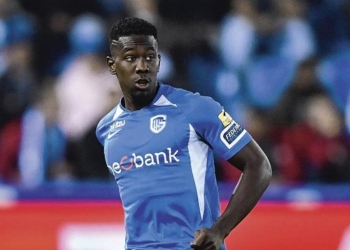 ¡Carlos Cuesta se asegura en Europa! Renovó con el Genk hasta…