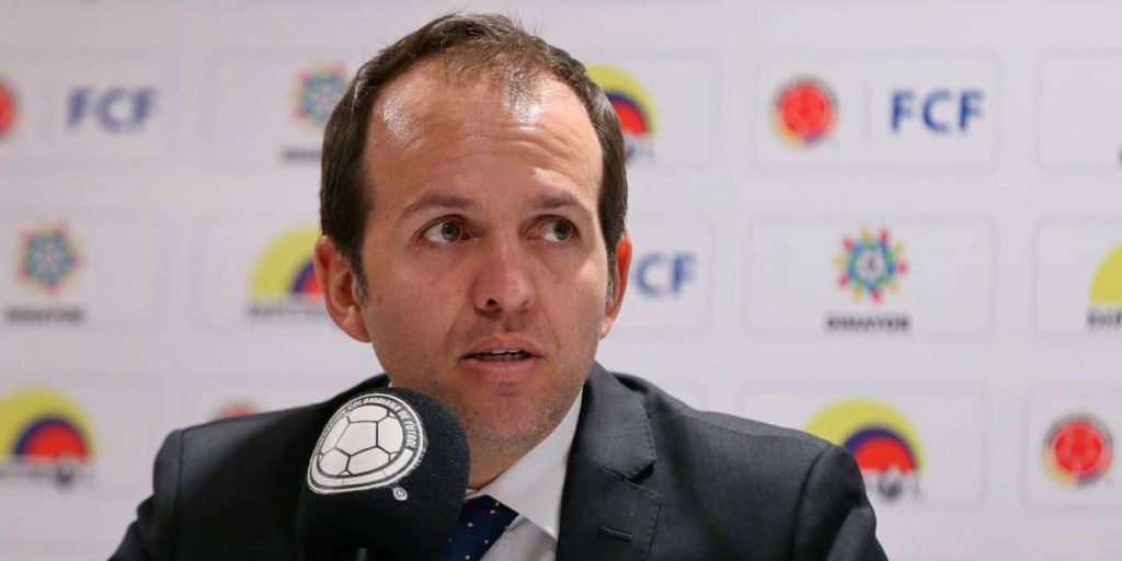 Ernesto Lucena dejaría el Ministerio del Deporte y ya tendría su reemplazo