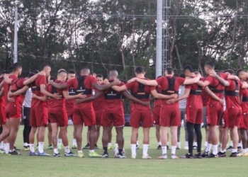 Santa Fe: Convocados, novedades y posible titular para enfrentar a Fluminense