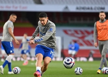 El as bajo la manga. Así iría James al AC Milan