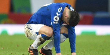 Medios ingleses: "James no puede correr. Juega bien, pero no defenderá"