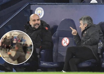 Juanma Lillo en el festejo del Manchester City finalista de la Champions