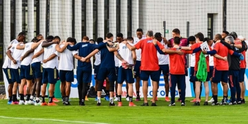 La Selección Colombia ya está en Barranquilla preparando el juego contra Argentina