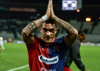 Él es Adrián Arregui