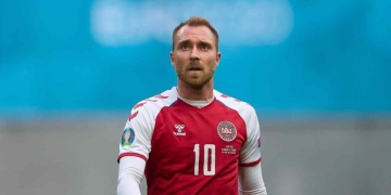 La UEFA y una invitación para Eriksen y su esposa en la Eurocopa