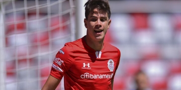 Desde Europa estarían buscando a Haret Ortega, el actual defensor del Toluca