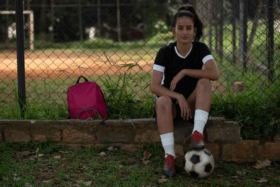 Disney presenta historias de mujeres brasileñas que sueñan con ser futbolistas