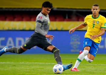 Eliminatorias al Mundial de Fútbol Qatar 2022, Selección de Brasil, Selección de Ecuador