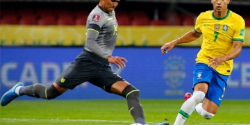 Eliminatorias al Mundial de Fútbol Qatar 2022, Selección de Brasil, Selección de Ecuador