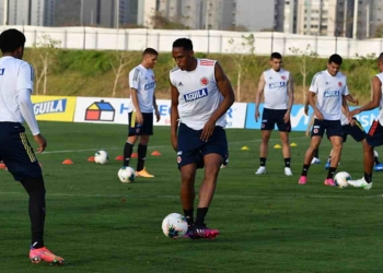 En contra de la Selección Colombia: “No me representan” y “son unos vendidos”