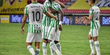 Atlético Nacional: dos defensores centrales, cerca de salir