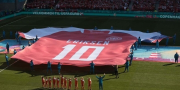 Monumental homenaje de Dinamarca para Eriksen