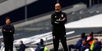 ¿Nuno Espirito Santo le conviene a James y Yerry Mina en Everton?