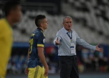 ¿Con cuál integrante de la Selección Colombia discutió Tite, el DT de Brasil?