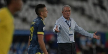 ¿Con cuál integrante de la Selección Colombia discutió Tite, el DT de Brasil?