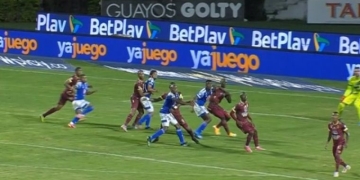 Polémico penalti que le da el empate a Millonarios sobre el final ante Deportes Tolima
