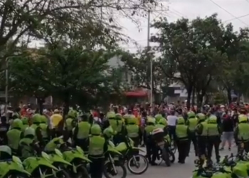Las arengas y todo lo que sucede en los alrededores del Metropolitano en el que jugará la Selección Colombia