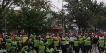 Las arengas y todo lo que sucede en los alrededores del Metropolitano en el que jugará la Selección Colombia