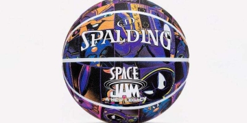 Spalding lanza una línea inspirada en Space Jam: A New Legacy