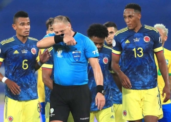 ¿Fallaron el VAR y Pitana por darle el gol a Brasil?