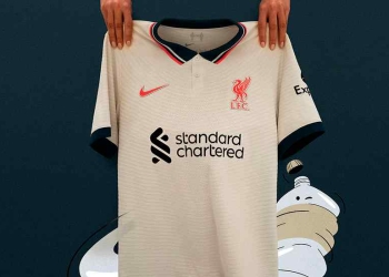 Camiseta Nike visitante del Liverpool 21/22