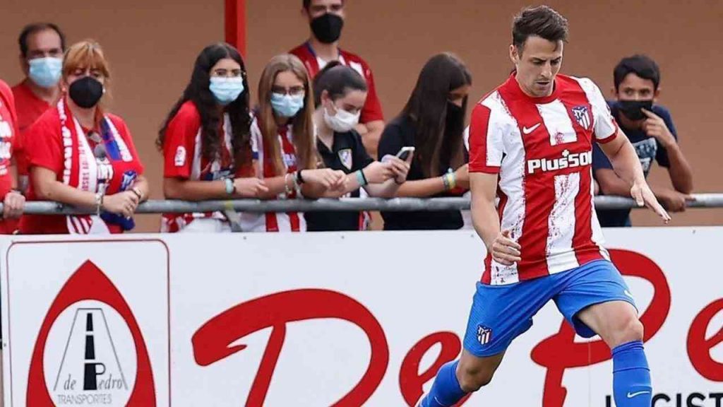 El detalle que tendría a Santiago Arias con un pie afuera del Atlético de Madrid