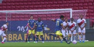¿Hace cuánto que Colombia no hacía gol de tiro libre?