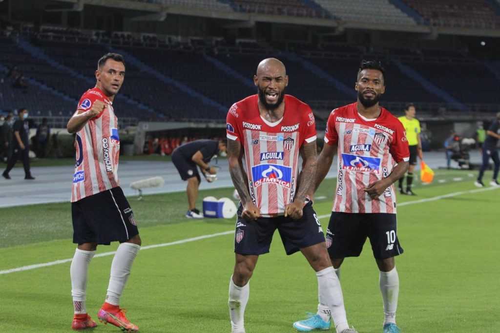 Los memes que dejó la "Juniorada" en el Metropolitano ante Libertad por Copa Sudamericana