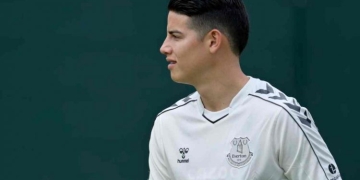 Cabe resaltar que, a James, le habría llegado una oferta del balompié turco, pero al parecer no se finiquitó y esta temporada entrenará bajo las órdenes de Rafael Benítez, en los 'toffees'.